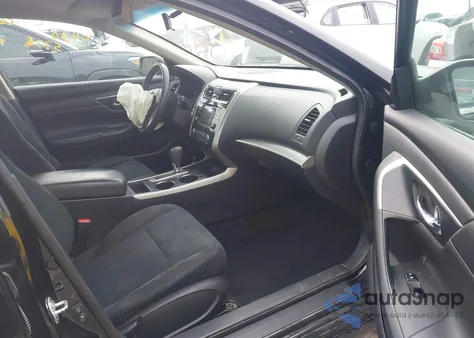 2015 Nissan Altima 2.5 S из США, поврежденный, VIN 1N4AL3AP0FC595440